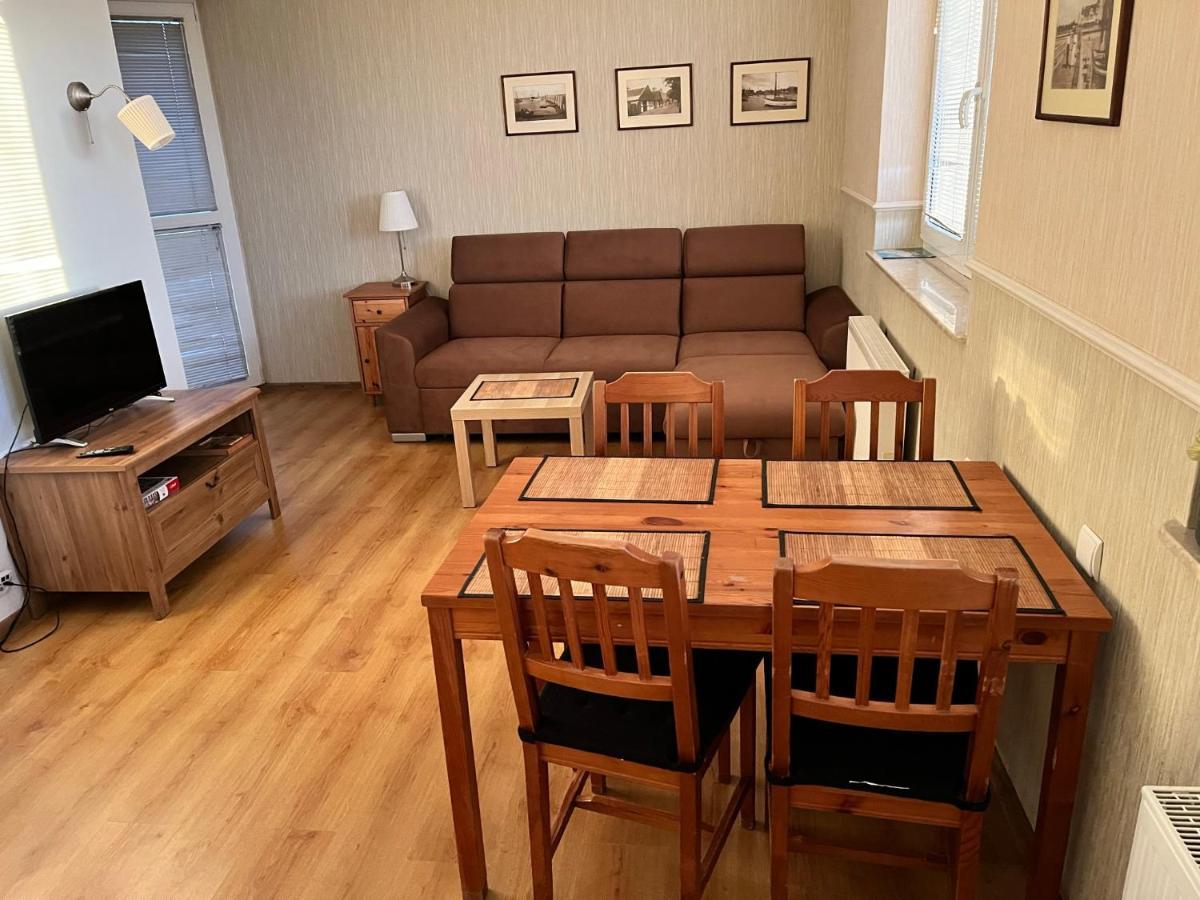 Kantal Apartamenty Хел Екстериор снимка