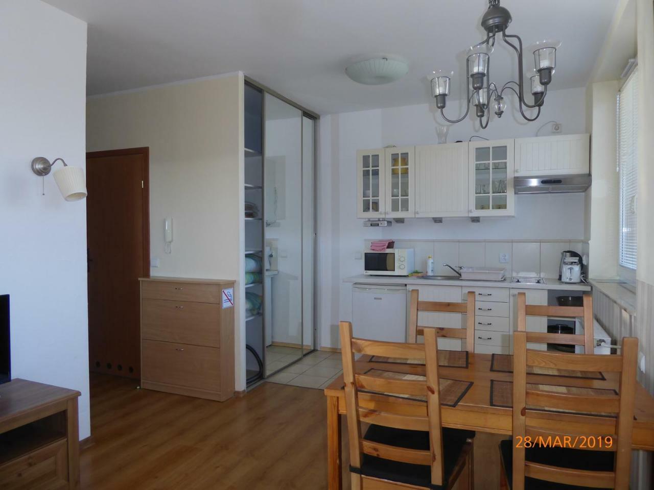 Kantal Apartamenty Хел Екстериор снимка