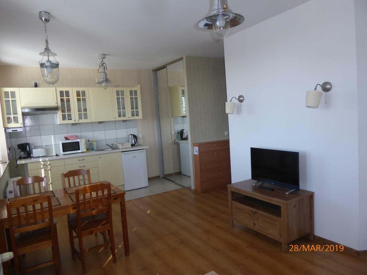 Kantal Apartamenty Хел Екстериор снимка